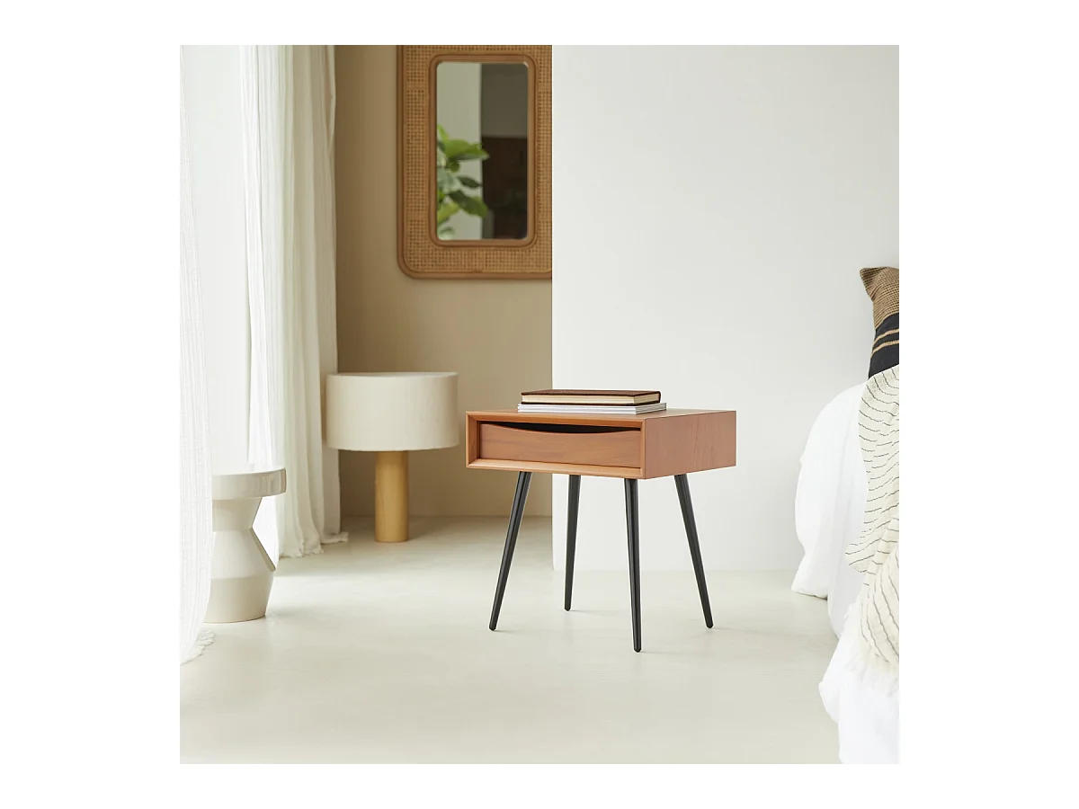 Comodino in legno di teak Simen