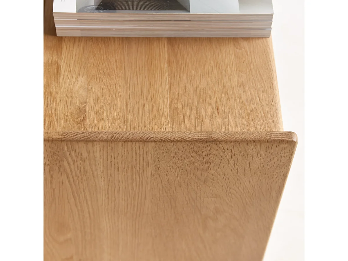 Nachttisch Arto aus massiver Eiche mit 2 Schubladen