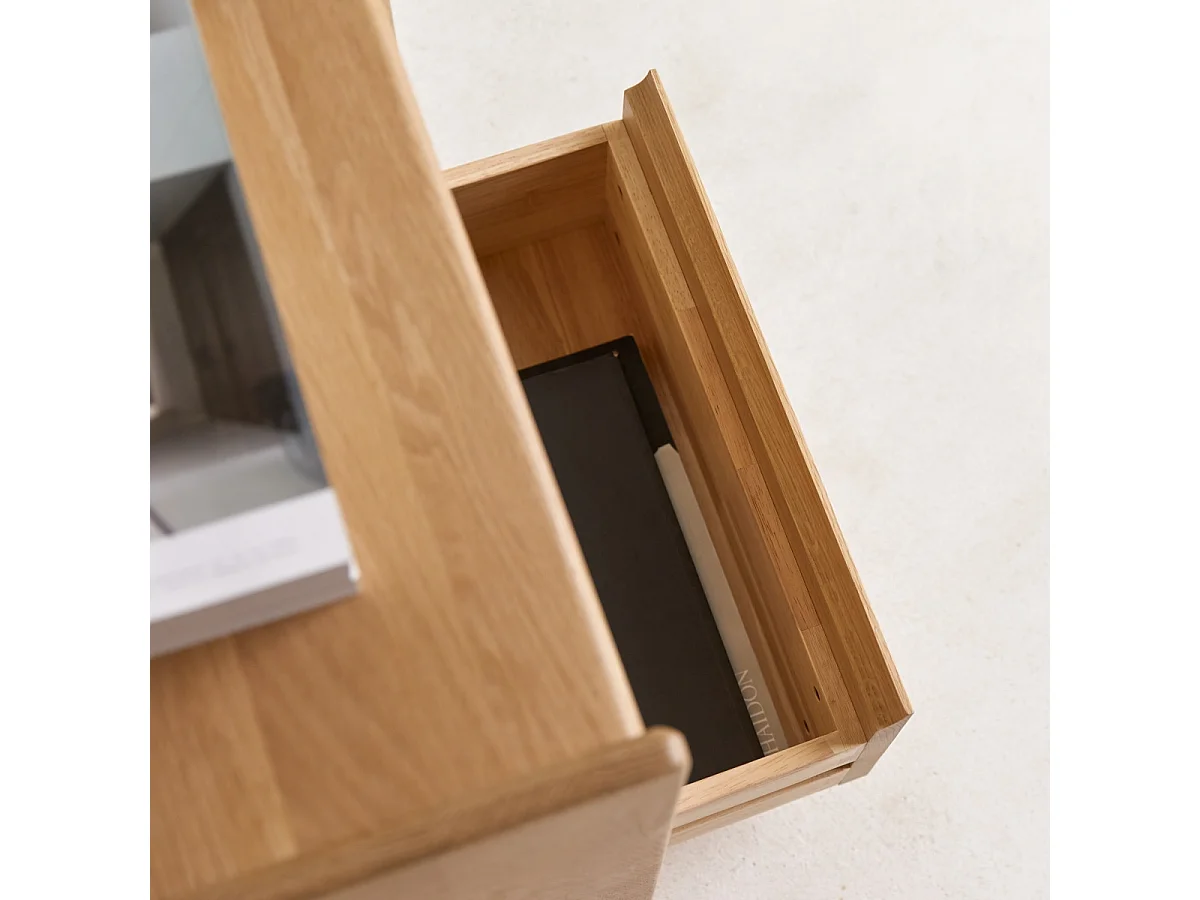 Nachttisch Arto aus massiver Eiche mit 2 Schubladen