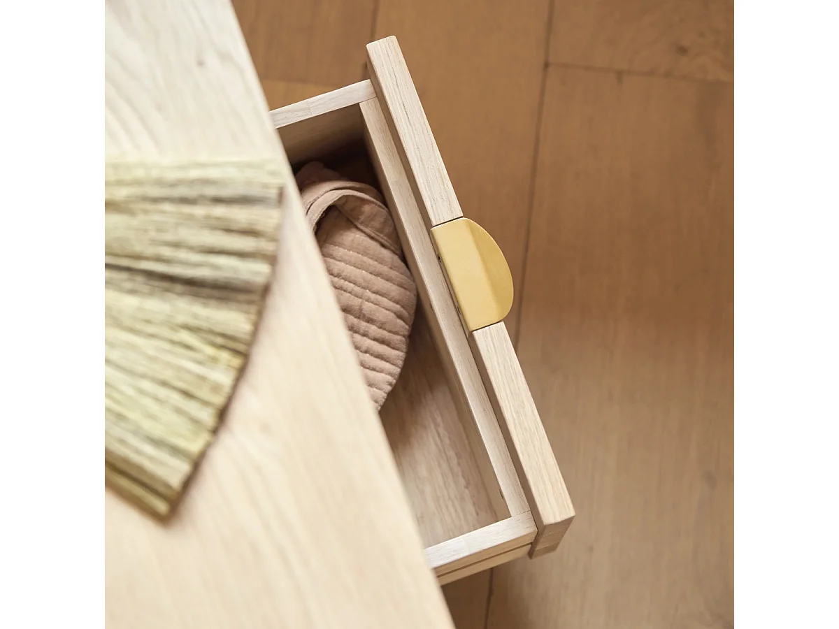 Comodino in legno di quercia Pola