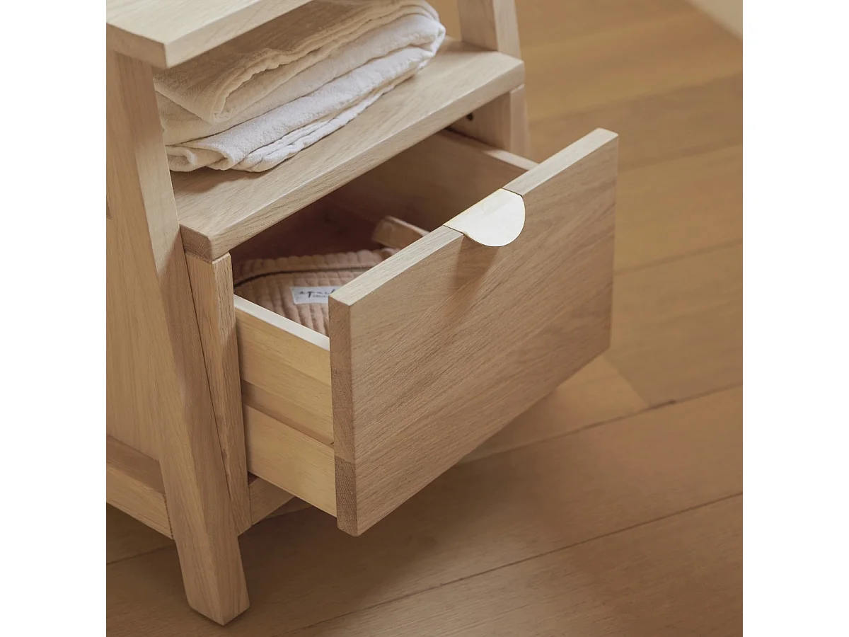 Comodino in legno di quercia Pola
