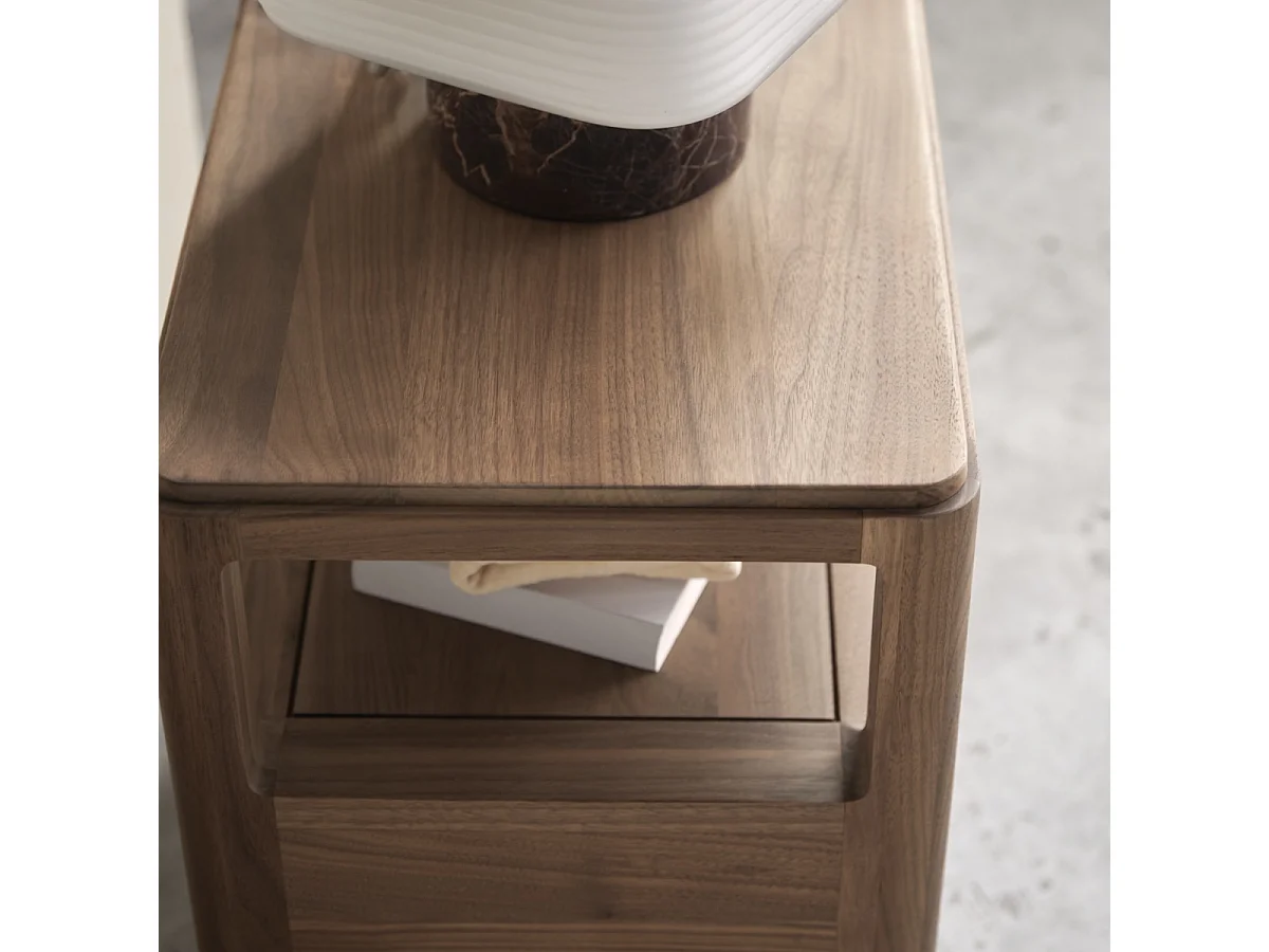 Arto - One-drawer solid walnut bedside cabinet