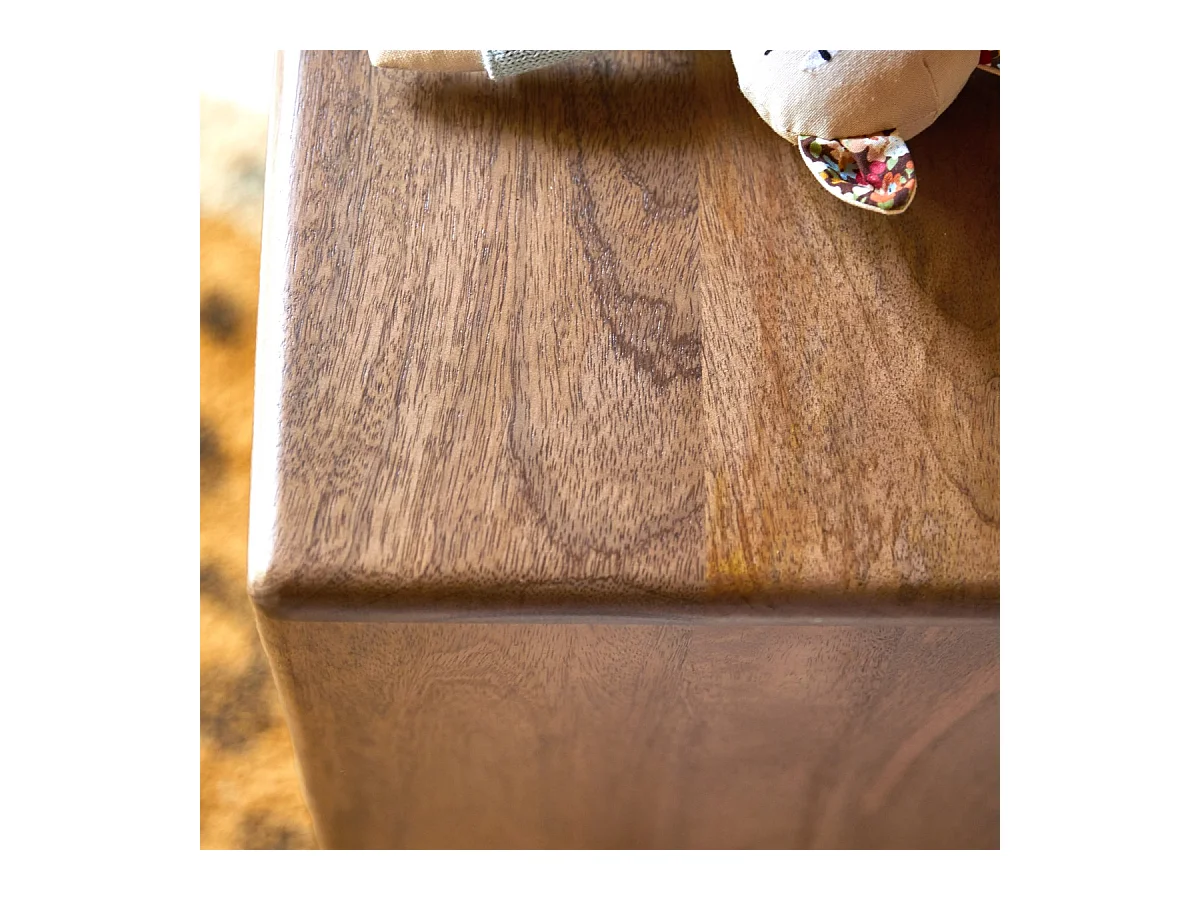 Chevet enfant en bois de manguier massif Gabrielle