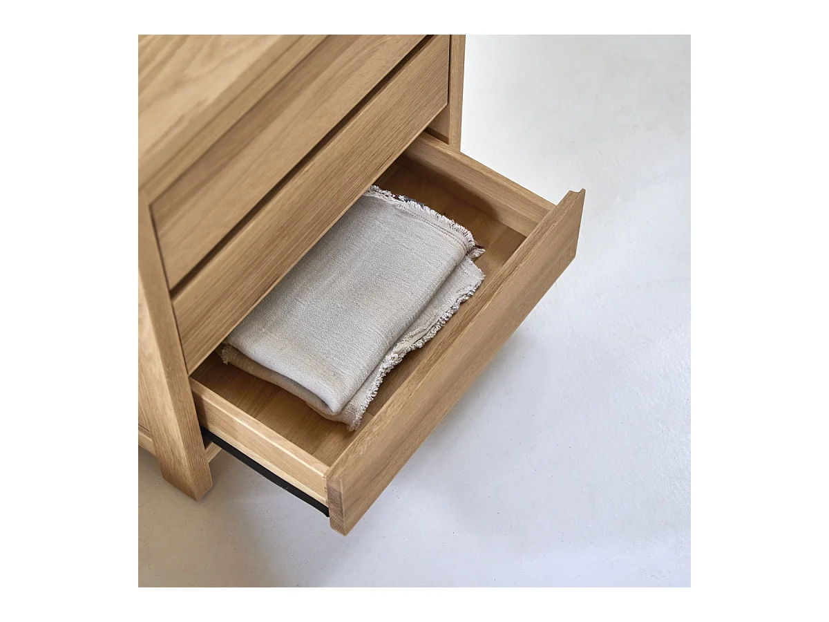 Comodino a 3 cassetti Eden in quercia massello 55 cm
