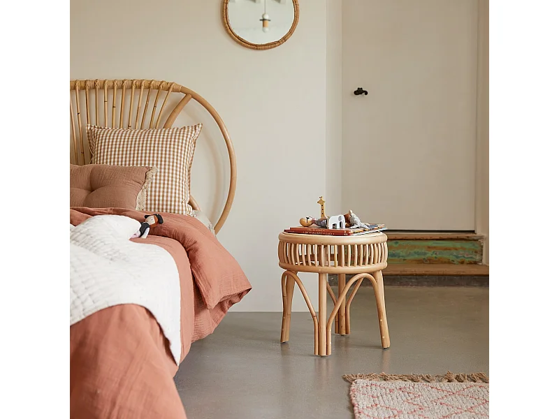 Comodino per bambini in canne di rattan Zita