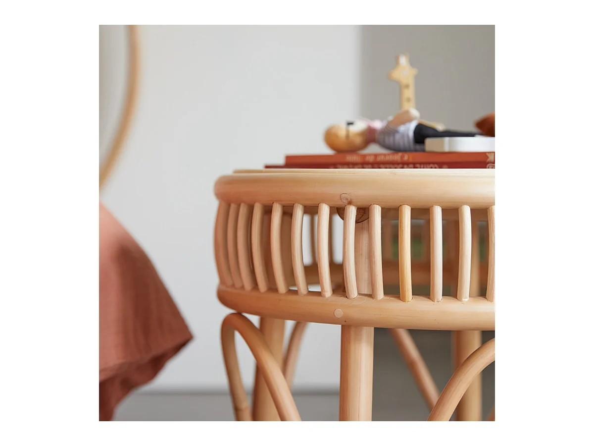 Kinder-Nachttisch Zita aus Rattanrohr