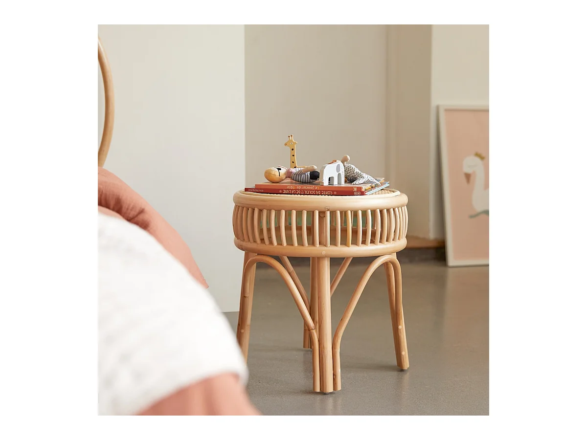 Kinder-Nachttisch Zita aus Rattanrohr