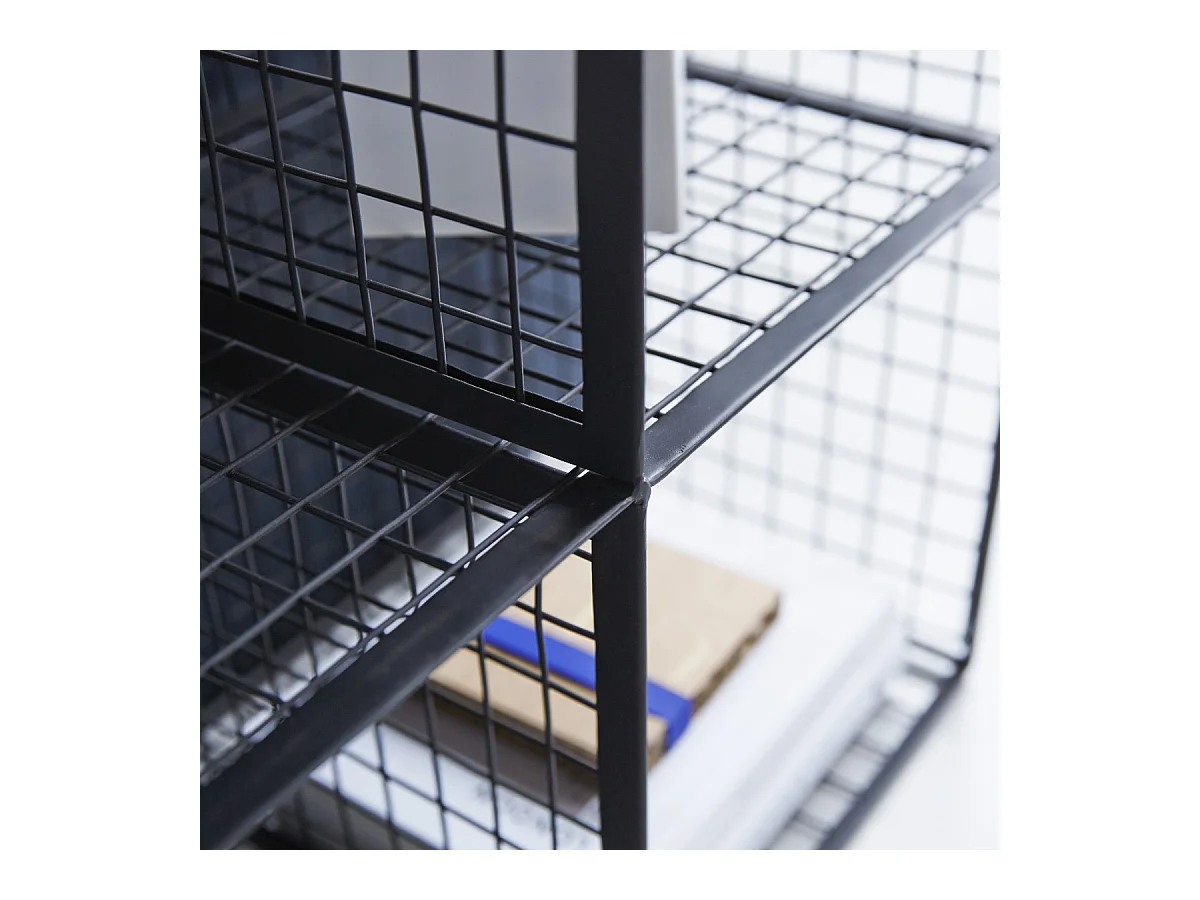 Staumöglichkeit aus Metall Sona