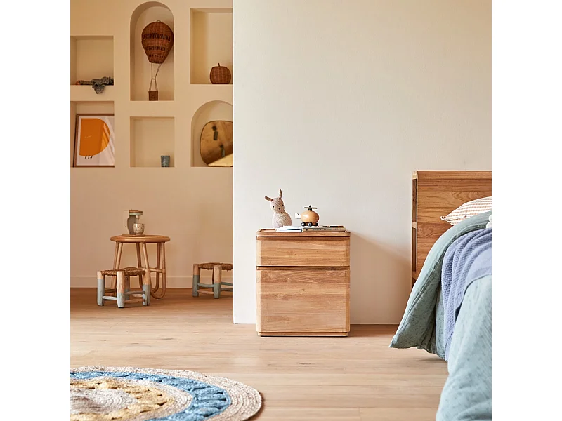 Comodino per bambini in legno di teak Nino