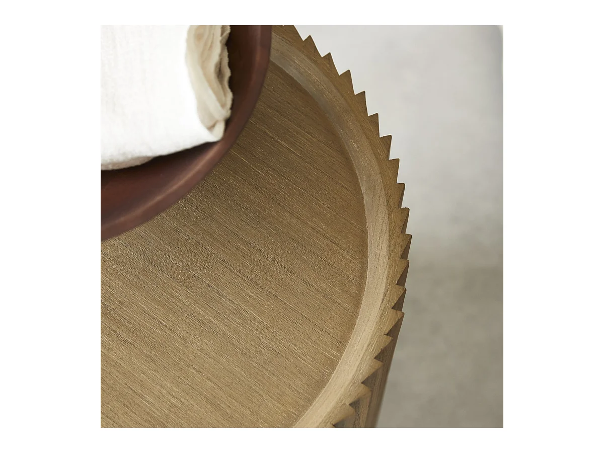 Nachttisch aus Mindiholz Lou