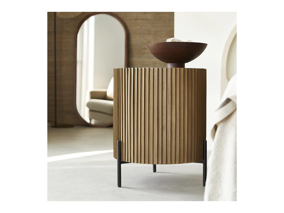 Nachttisch aus Mindiholz Lou