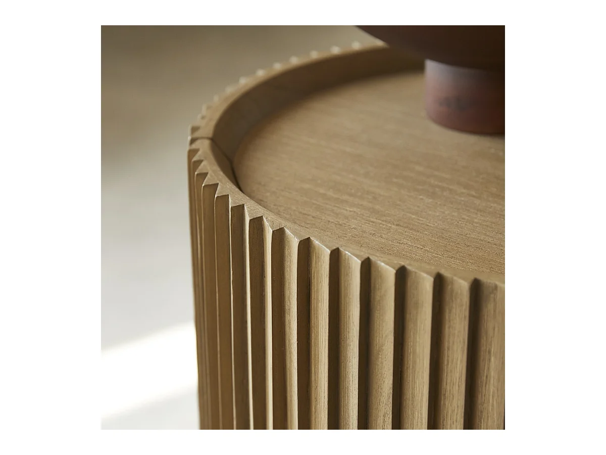 Nachttisch aus Mindiholz Lou