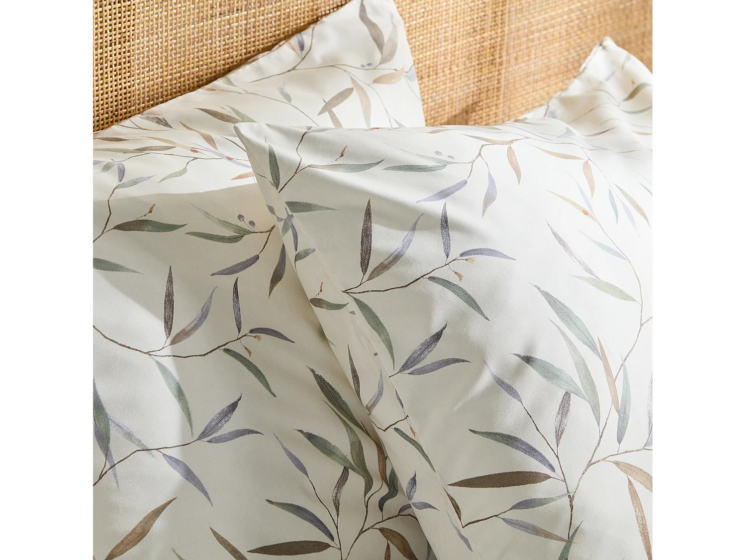 Parure de lit Panorel écru moyen microfibre 200 x 220