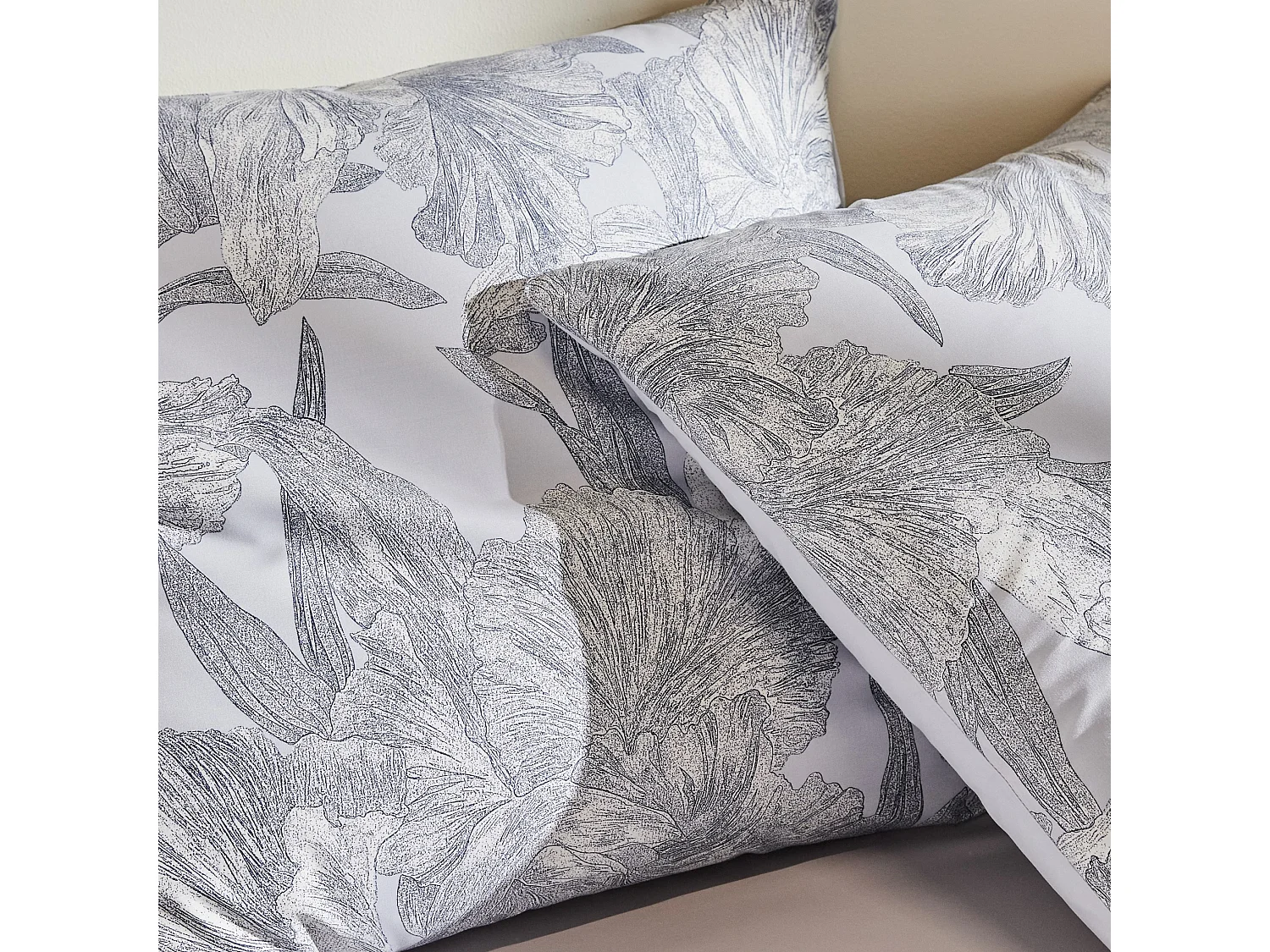 Parure de lit Flowa bleu clair microfibre 200 x 220