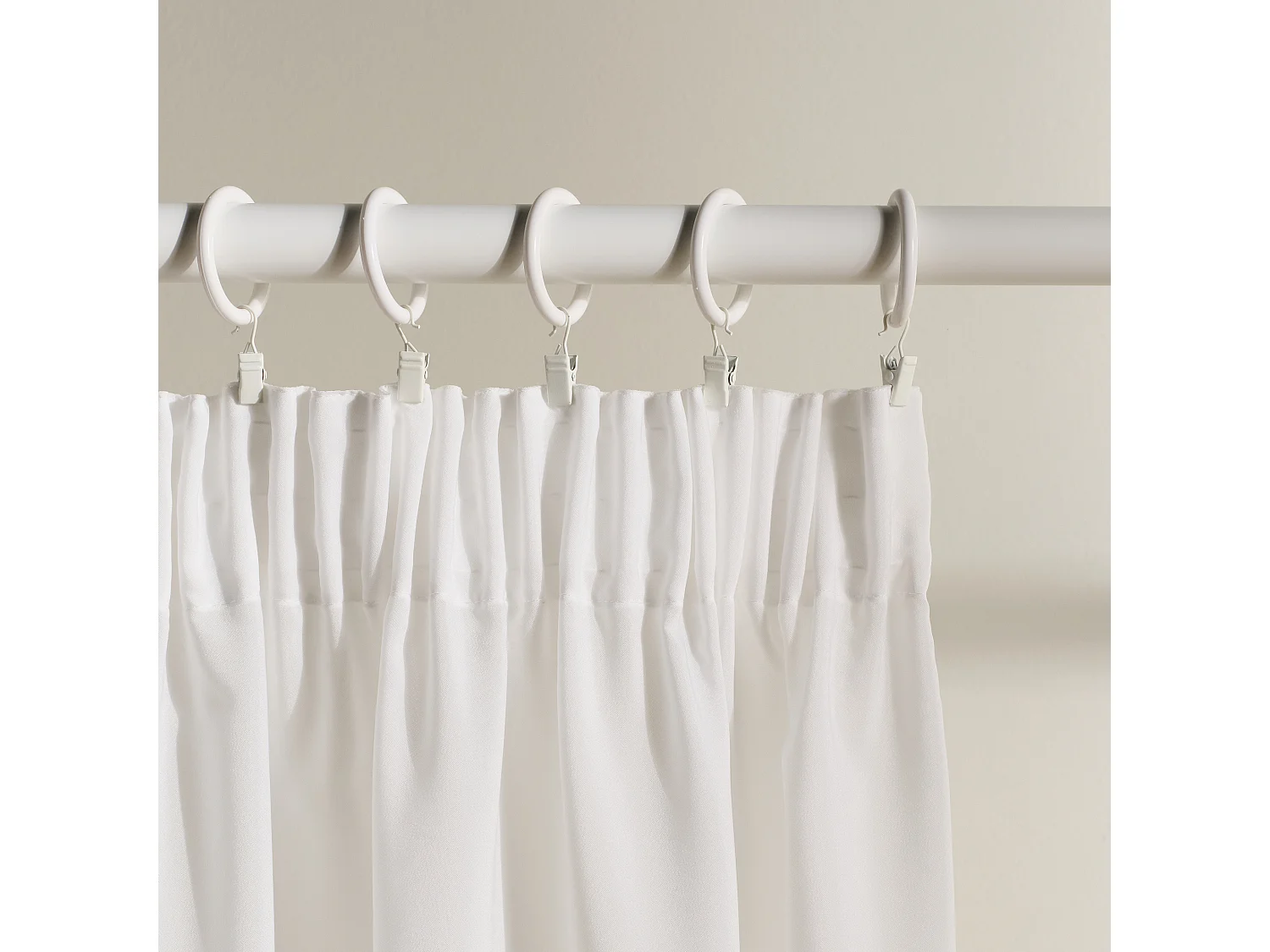 RIDEAU BRODÉ Charlote Blanc Moyen 140 x 250