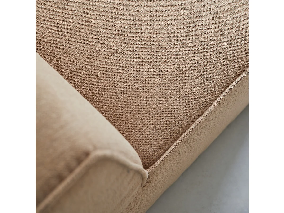 Modulares 2-Sitzer-Sofa Dario aus camelfarbenem Stoff