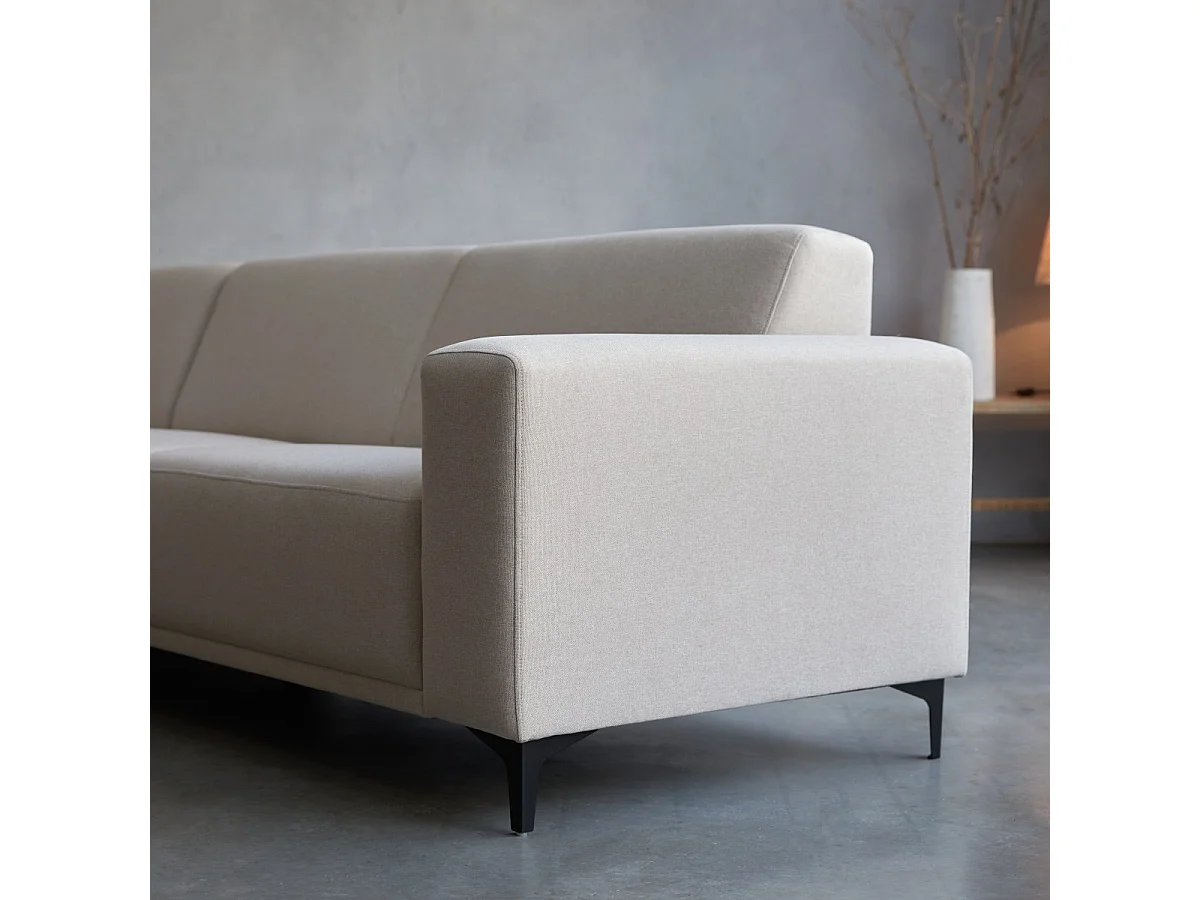 Ecksofa Lars mit Eckelement links und ecrufarbenem Stoffbezug 300 x 150 cm ,5-Sitzer