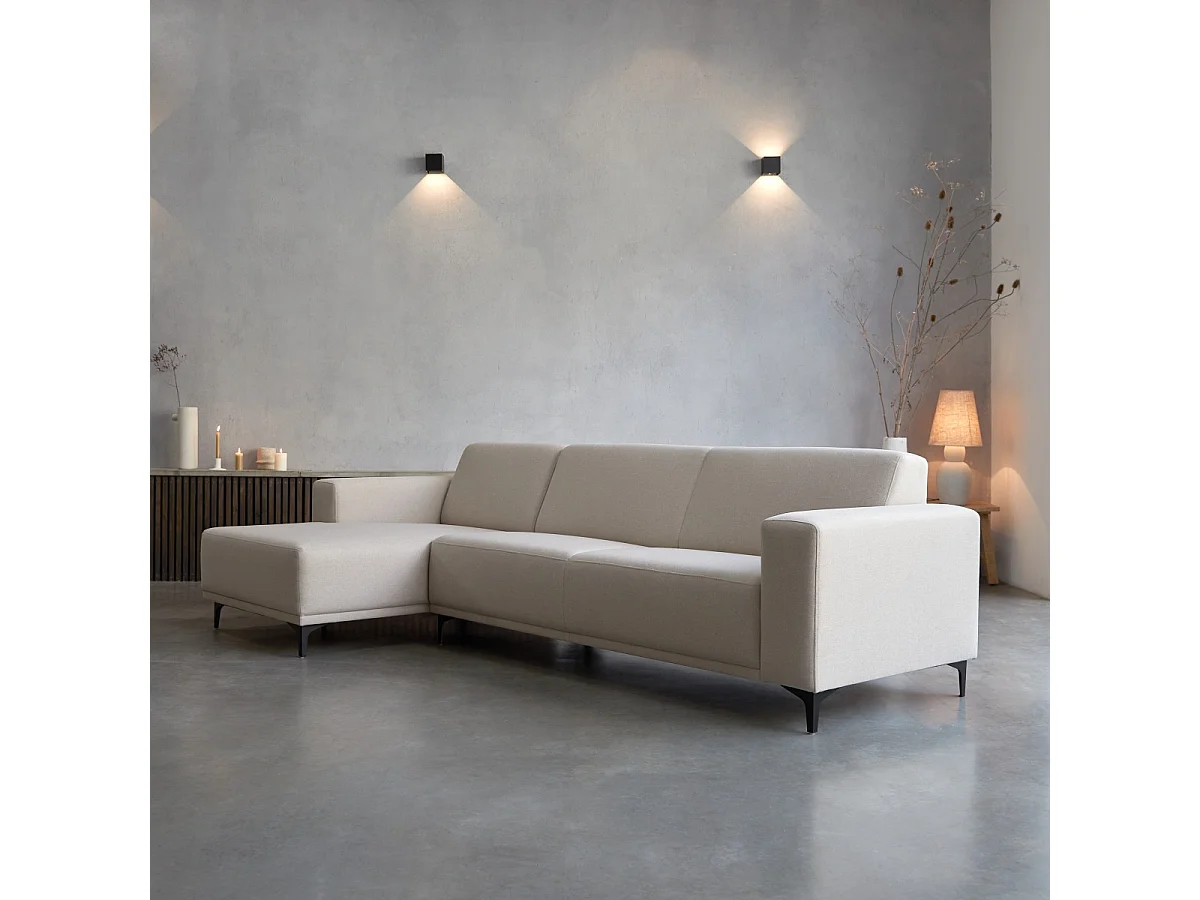 Ecksofa Lars mit Eckelement links und ecrufarbenem Stoffbezug 300 x 150 cm ,5-Sitzer