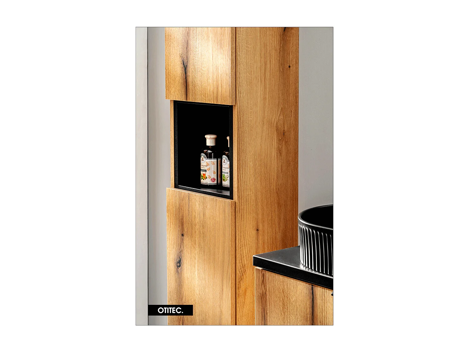 Colonne de salle de bain - 140 cm - Oak - 2 portes - VOLTA