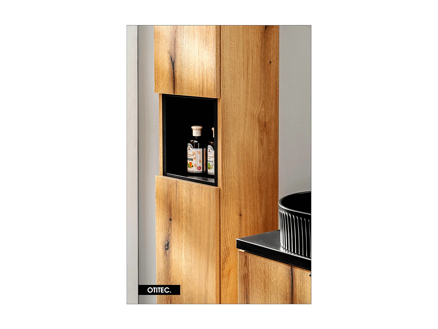 Colonne de salle de bain - 140 cm - Oak - 2 portes - VOLTA