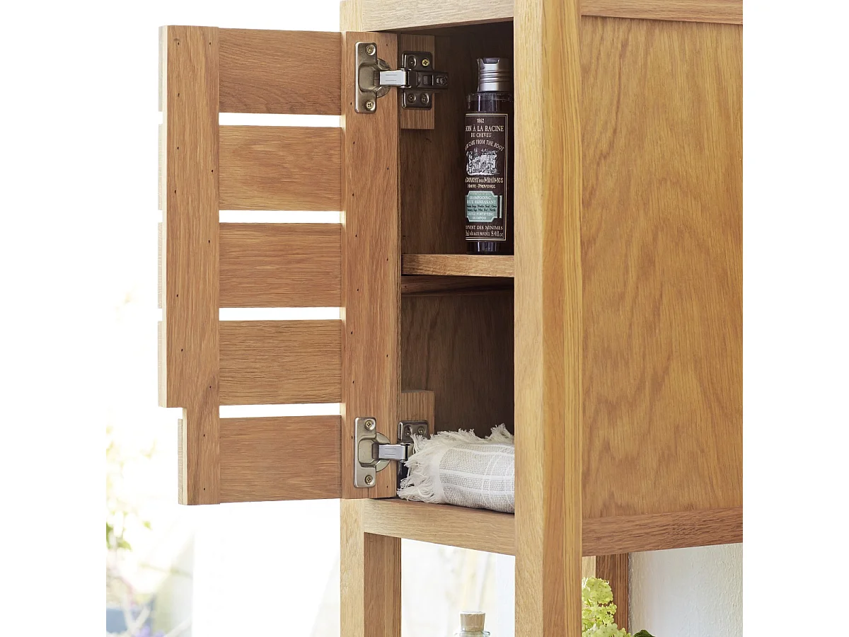 Scaffale a colonna per bagno in legno di quercia con ripiani design Tikamoon