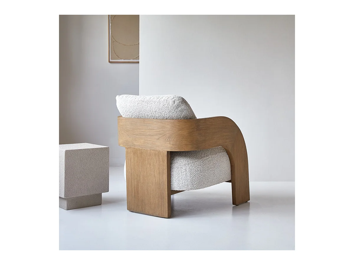 Sessel Boti aus massivem Mindiholz und ecrufarbenem Stoff ,1-Sitz