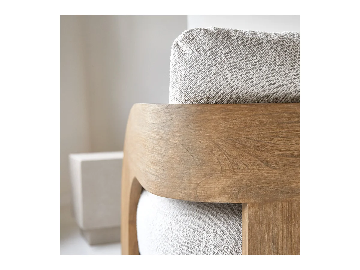 Sessel Boti aus massivem Mindiholz und ecrufarbenem Stoff ,1-Sitz