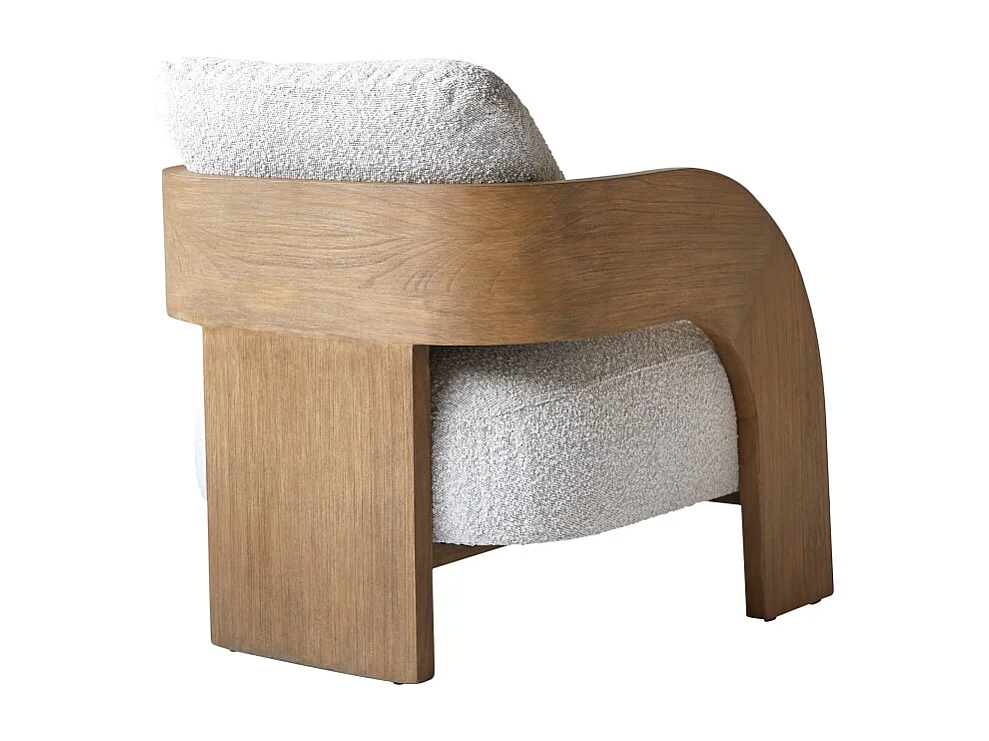 Poltrona in legno massello di mindi con tessuto bouclé écru Boti, 1 posto