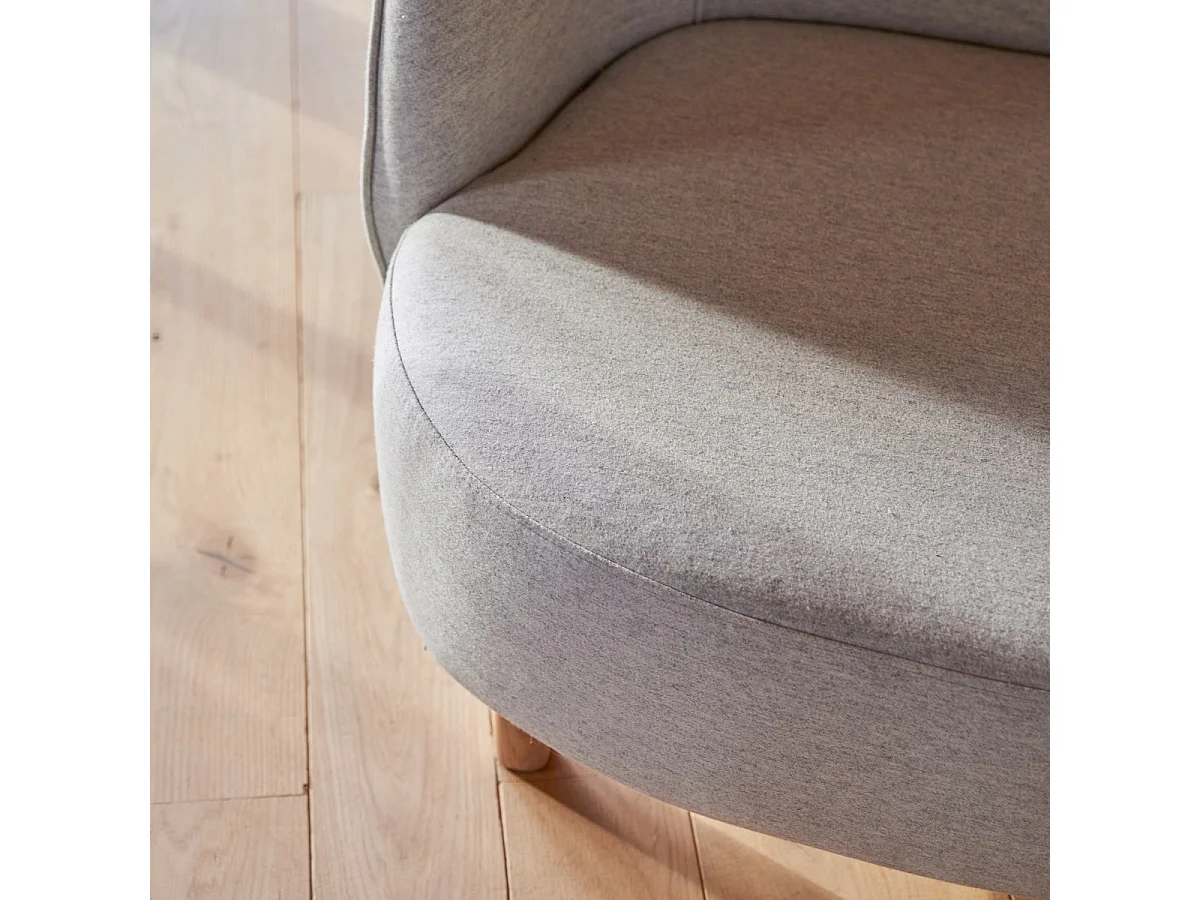 Fauteuil Hoya en chêne massif et tissu gris, 1 place