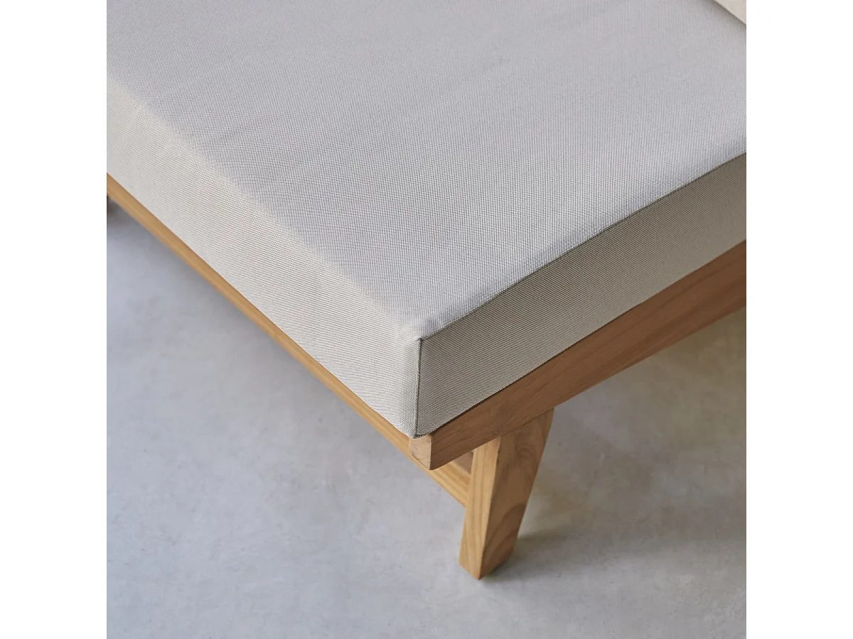 Poltrona in legno di teak massello Olia, 1 posto