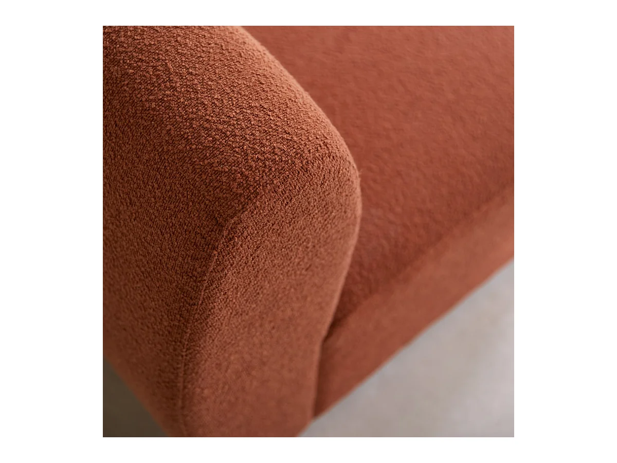 Tiefer Modulsessel Swann aus massivem Akazienholz mit terrakottafarbenem Stoffbezug