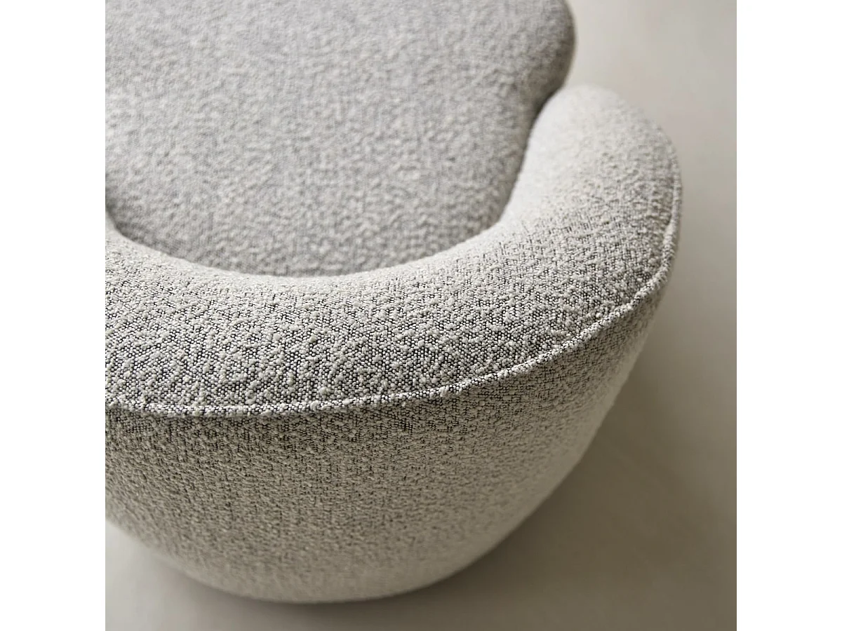 Poltrona Soren in acacia e tessuto grigio