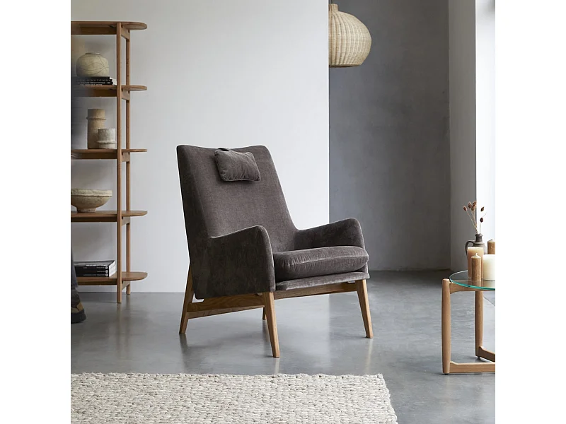 Sessel aus massivem Eichenholz mit grauem Samtbezug