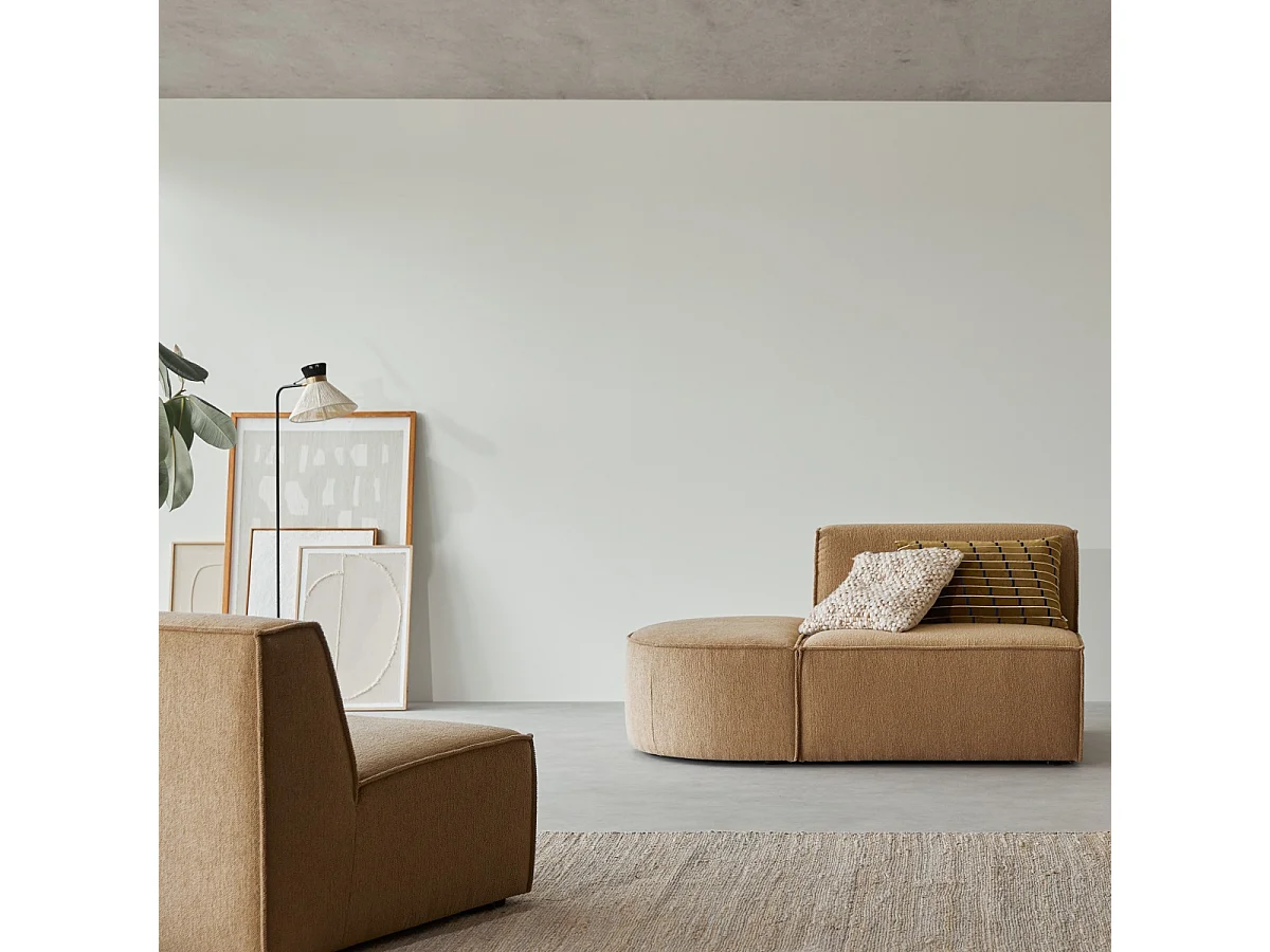 Poltrona lounge modulabile Dario in tessuto cammello