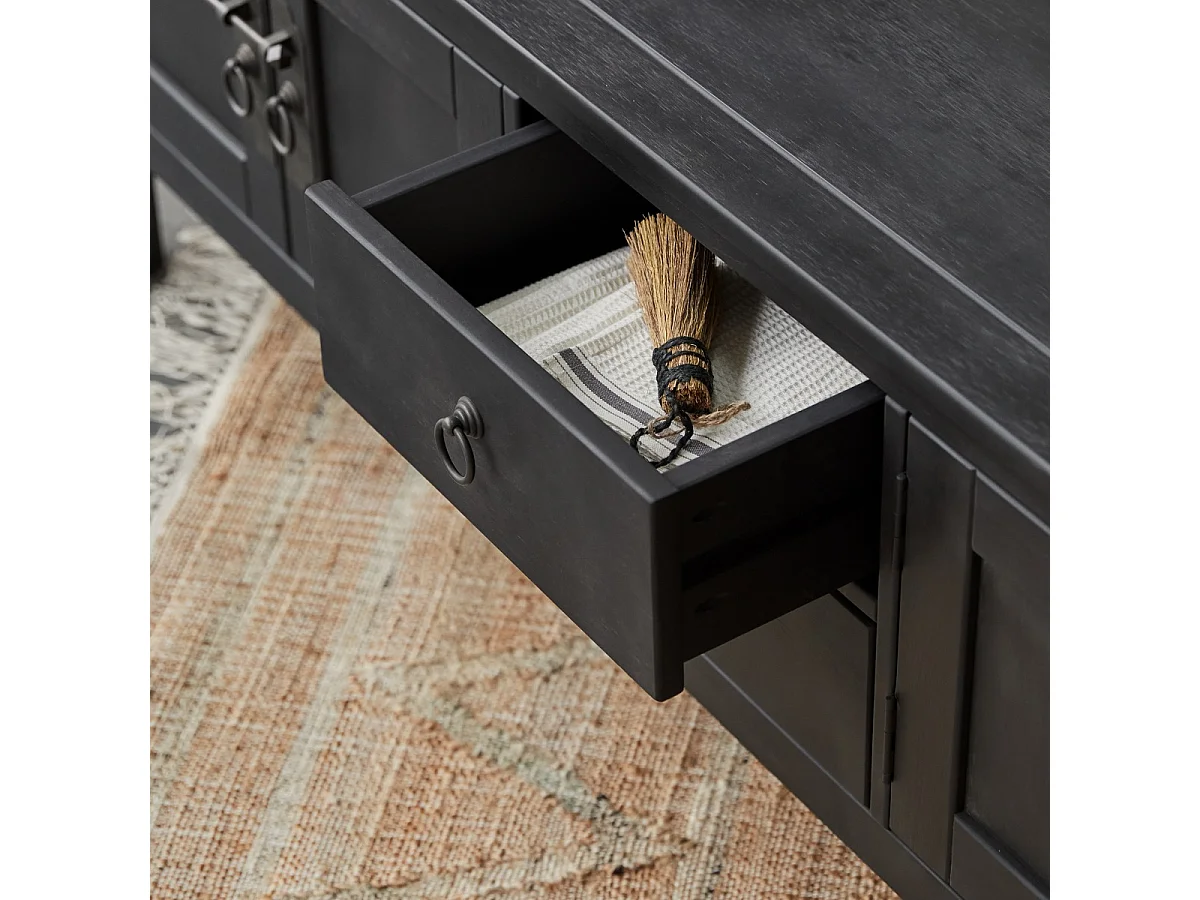 Thaki black - TV-Schrank aus massiver Kiefer 170