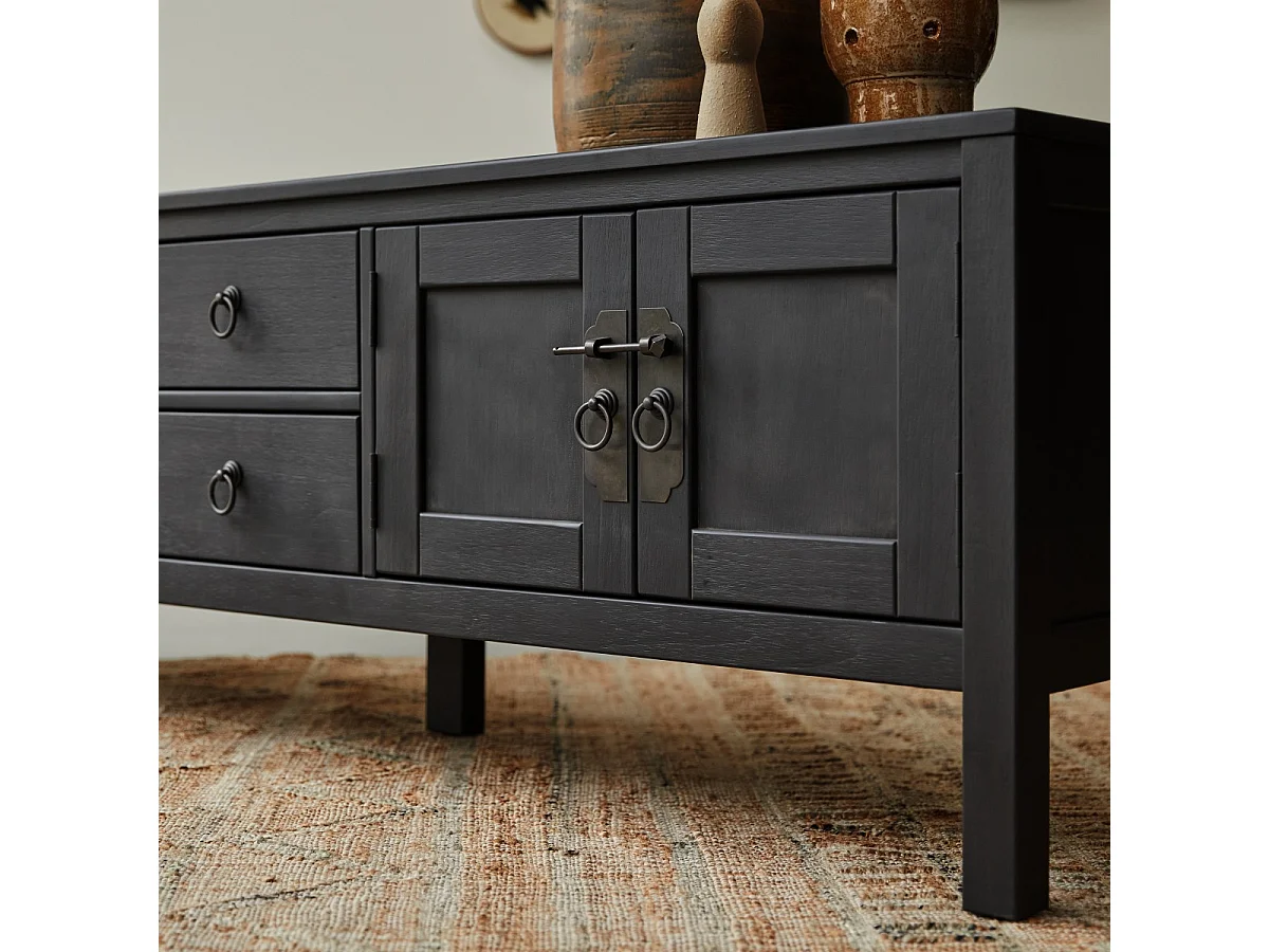 Thaki black - TV-Schrank aus massiver Kiefer 170