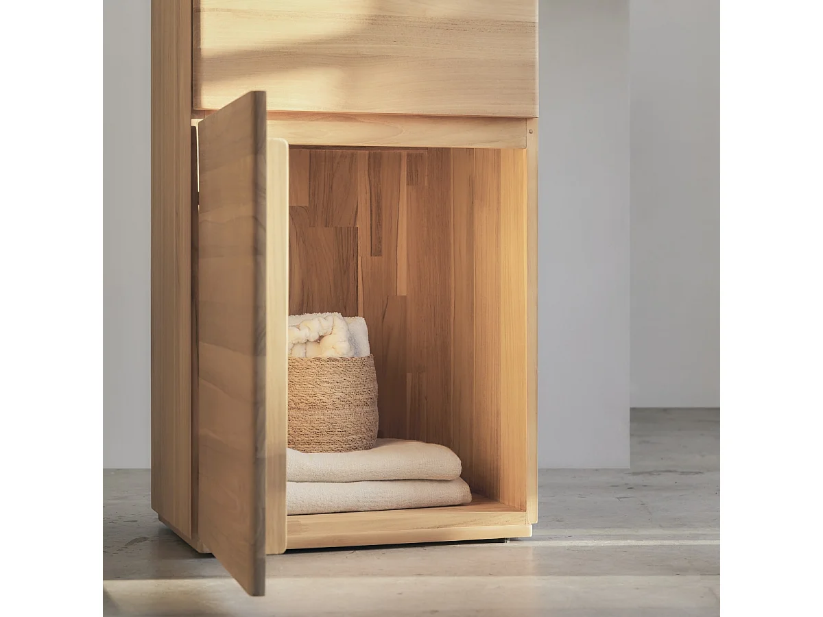 Hochschrank Nino aus massivem Teakholz