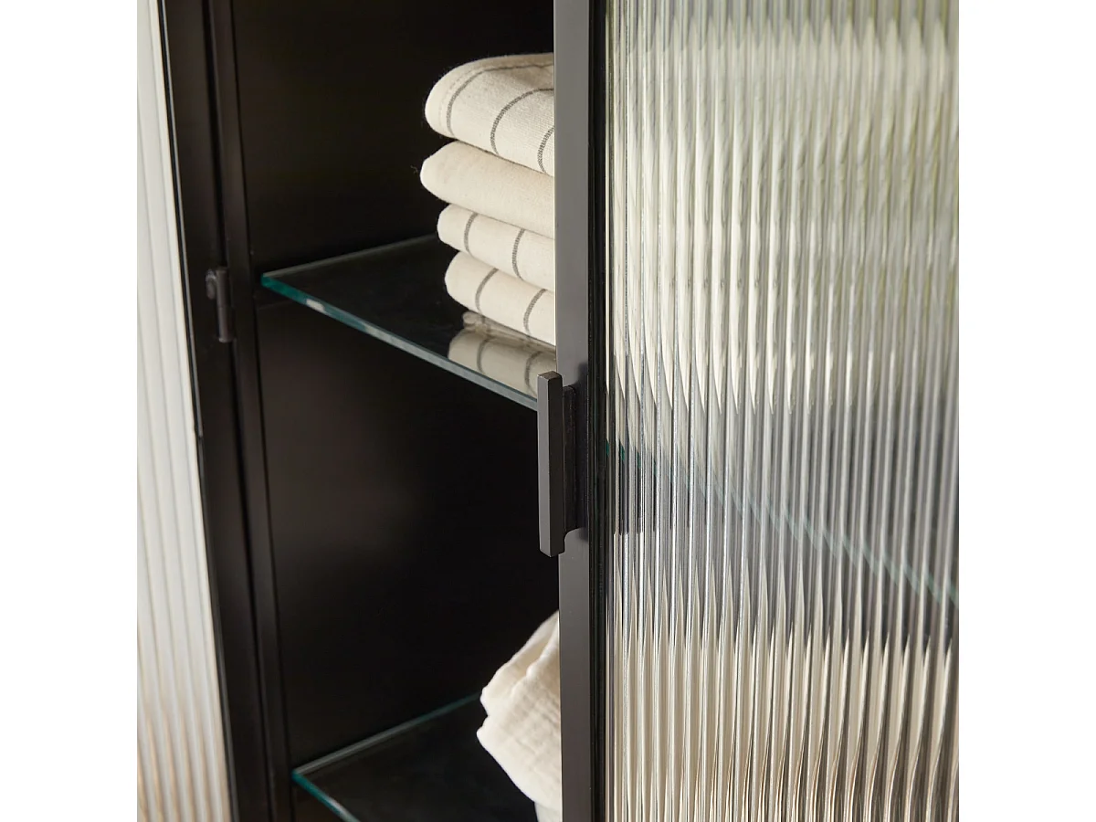 Armadio in metallo verniciato Emil