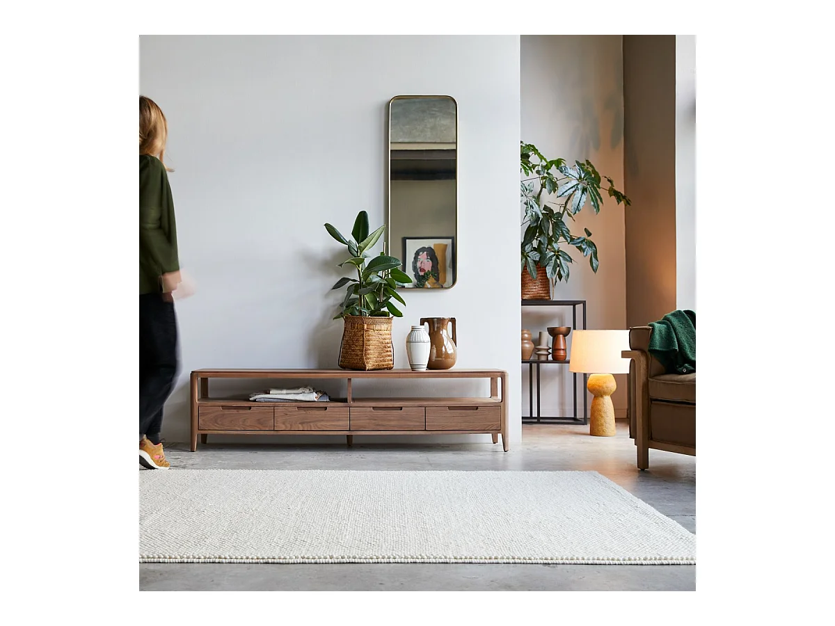 TV-Schrank aus Nussbaumholz 180 Arto