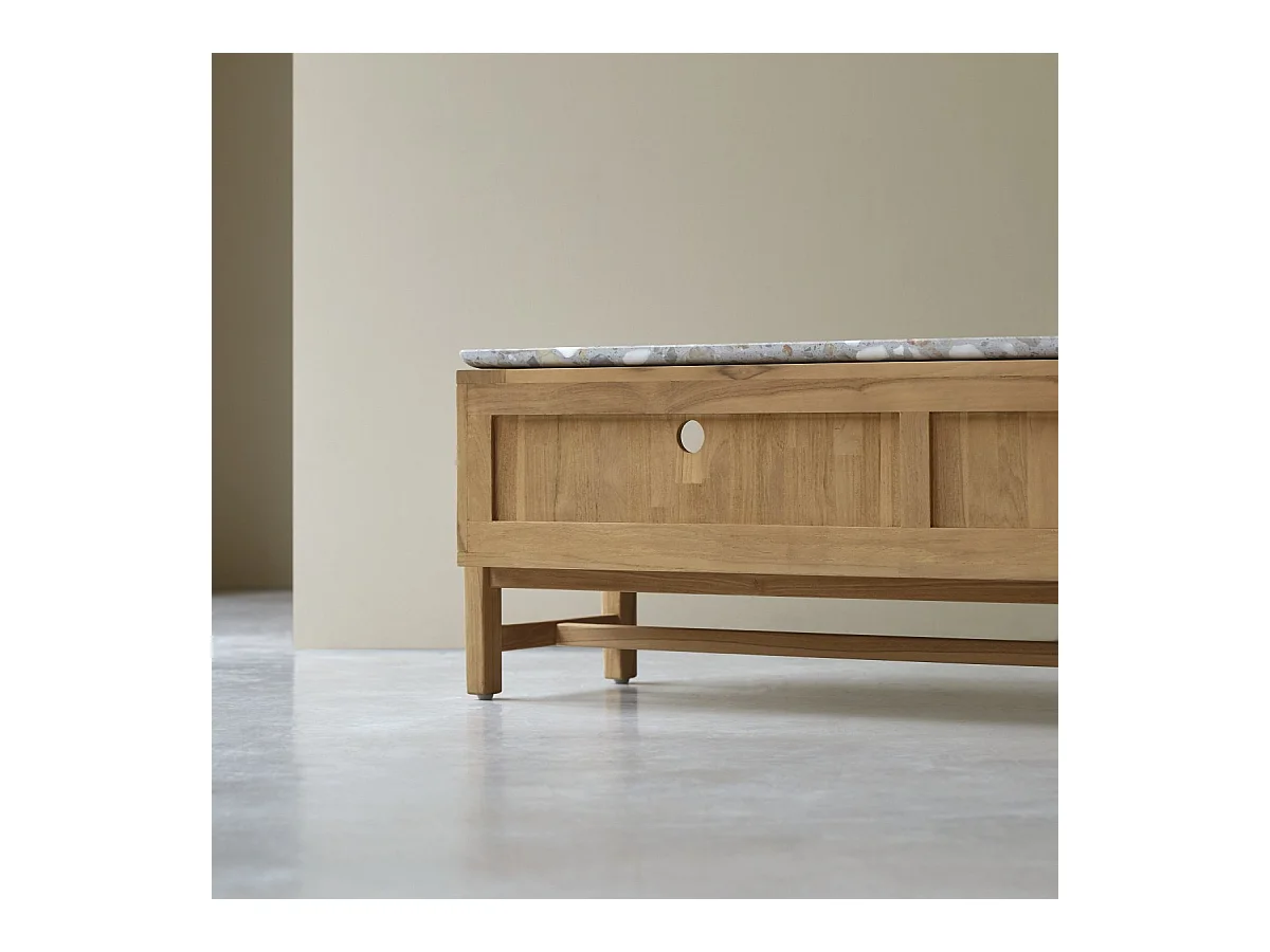 TV-Schrank Isaure aus massivem Teakholz und Premium-Terrazzo 140 cm