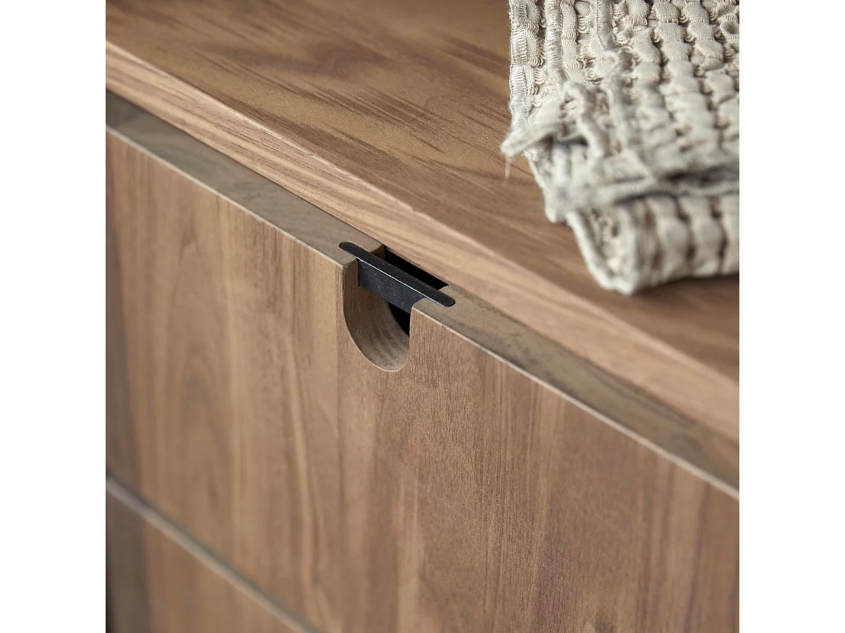 Hochschrank aus Nussbaumholz 180 Jonàk