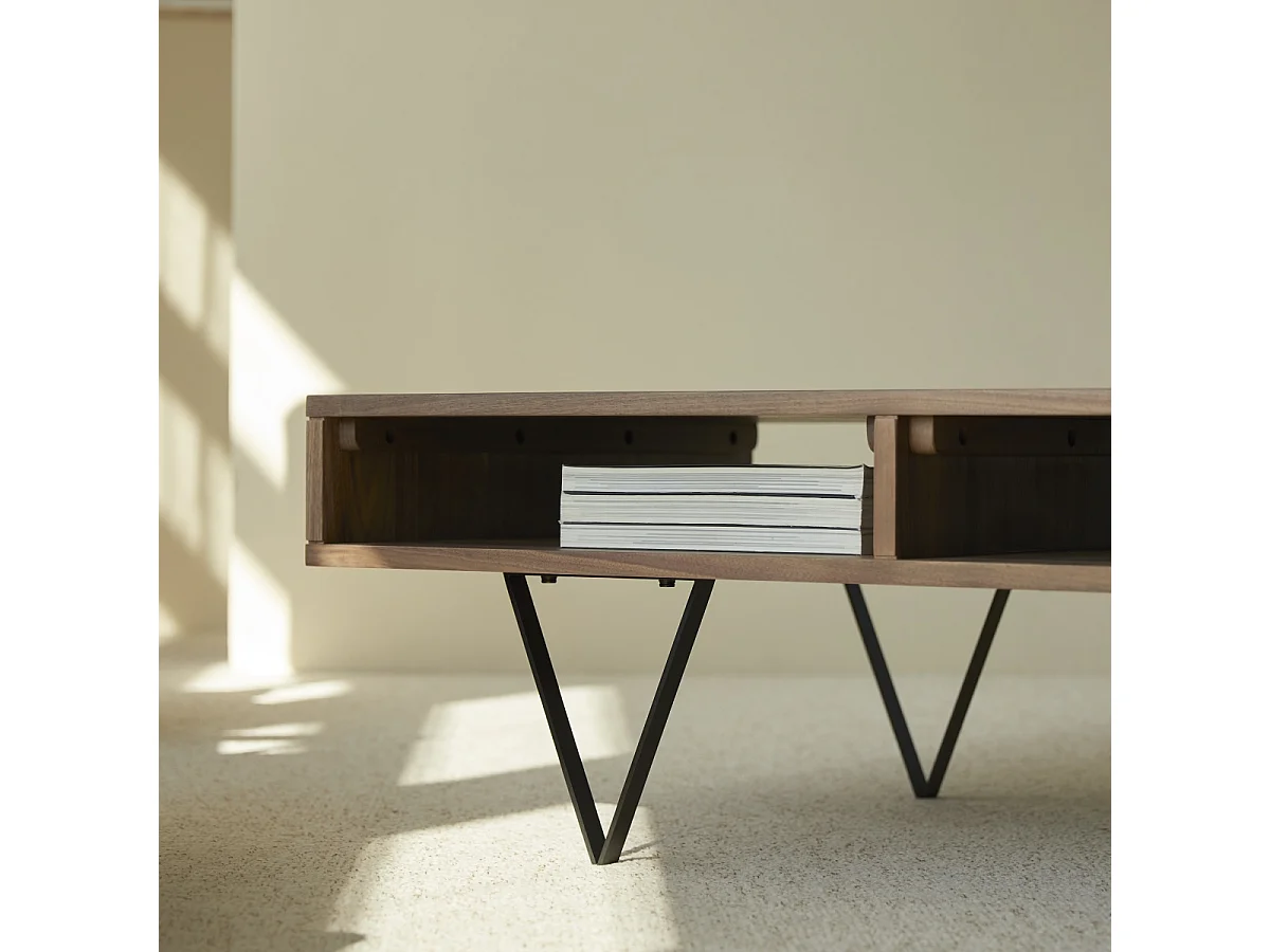 Tavolo basso in legno di noce 115x70 Metric