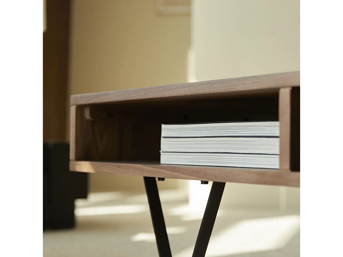 Tavolo basso in legno di noce 115x70 Metric