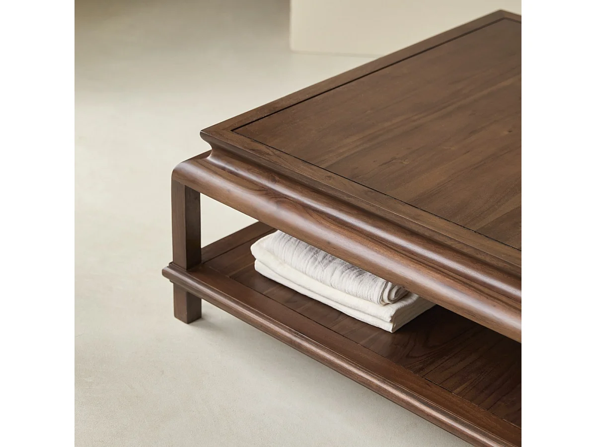 Quadratischer Couchtisch aus massivem Akazienholz 103 cm Achille