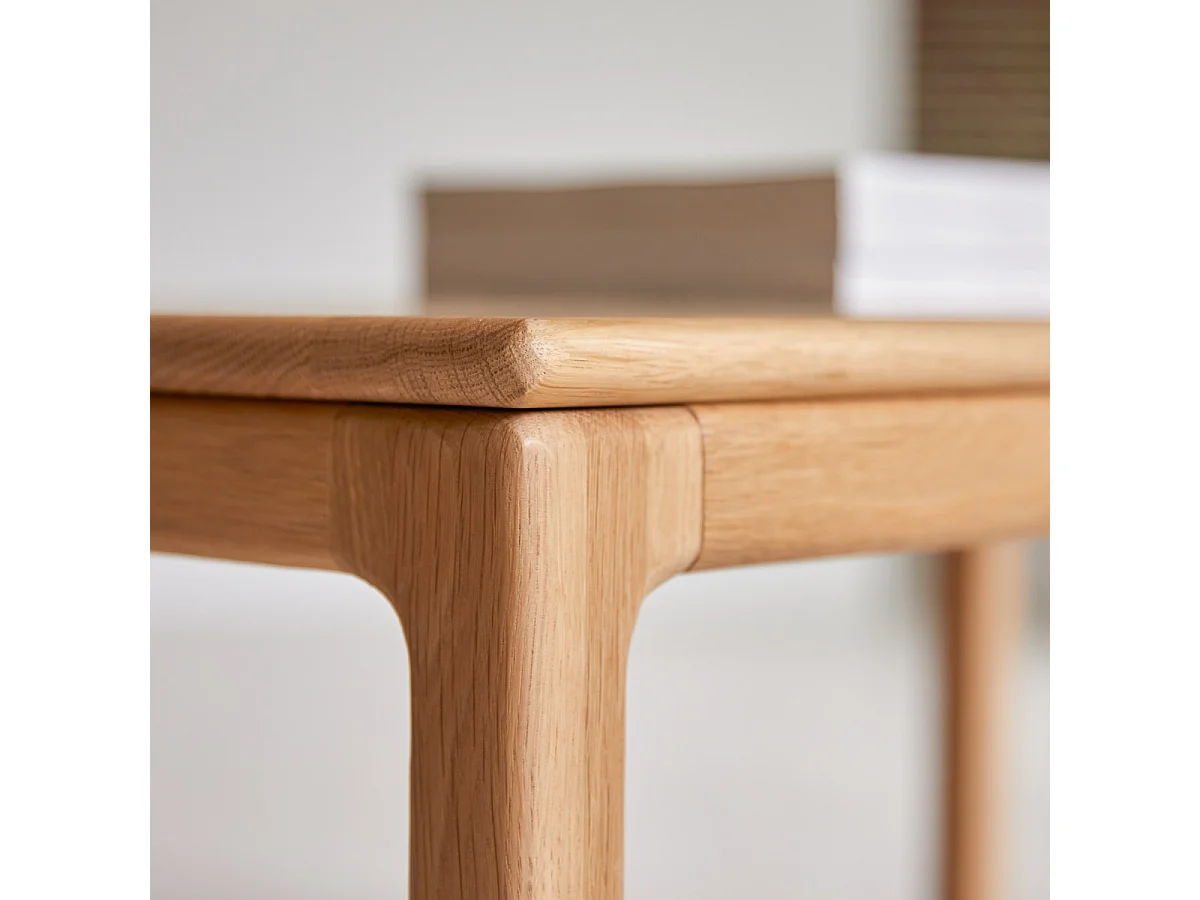 Couchtisch Arto aus massivem Eiche 100 x 56 cm