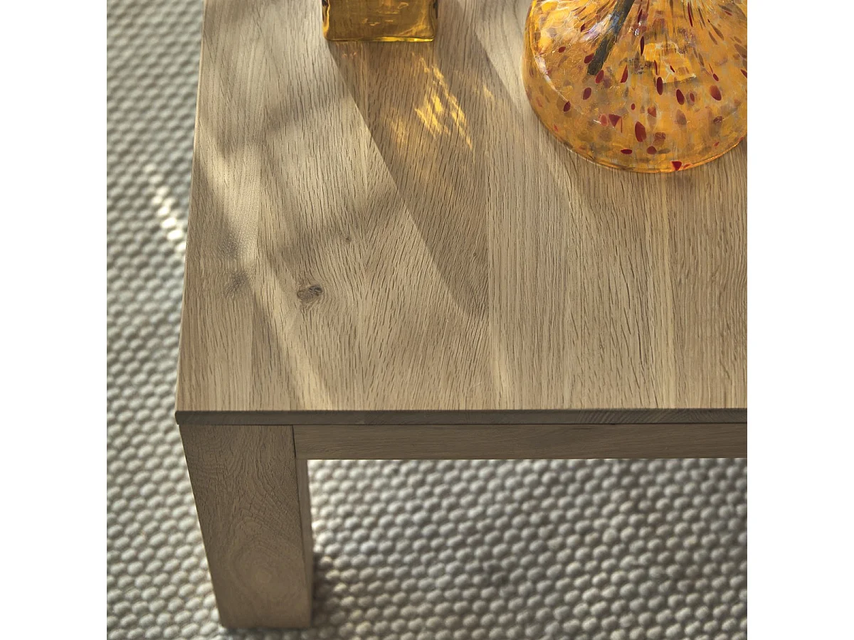 Tavolo in legno di rovere massello 125x125 Eden