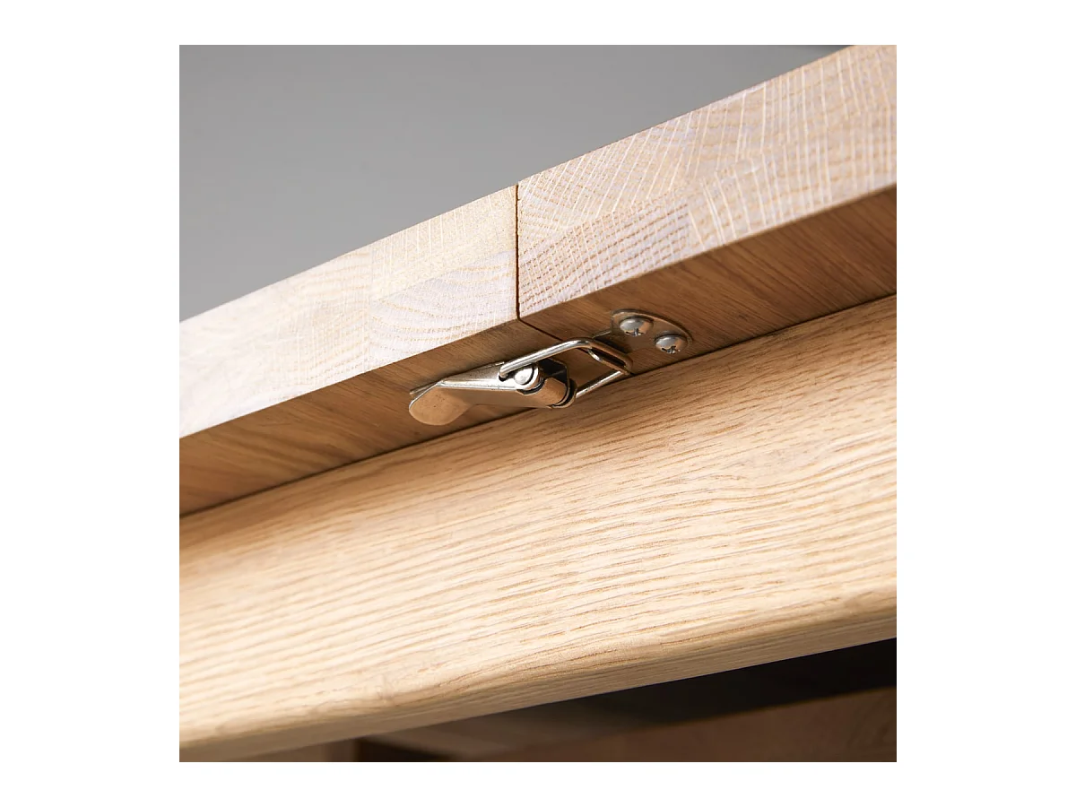 Ausziehtisch Maia aus massivem Eichenholz 270 x 95