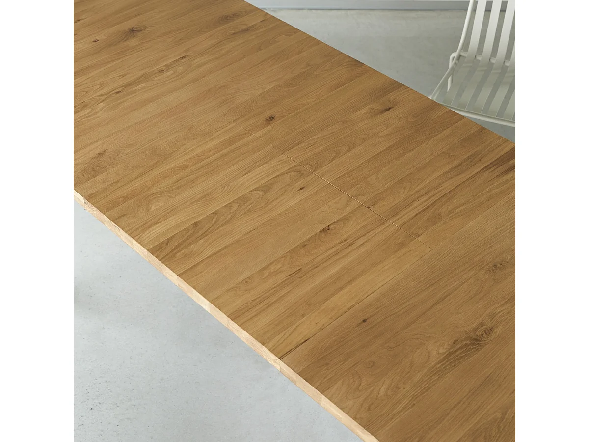 Ausziehtisch Maia aus massivem Eichenholz 270 x 95