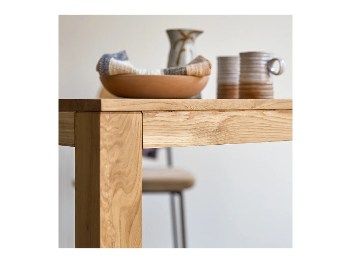 Esstisch Eden aus massiver Eiche 150x75