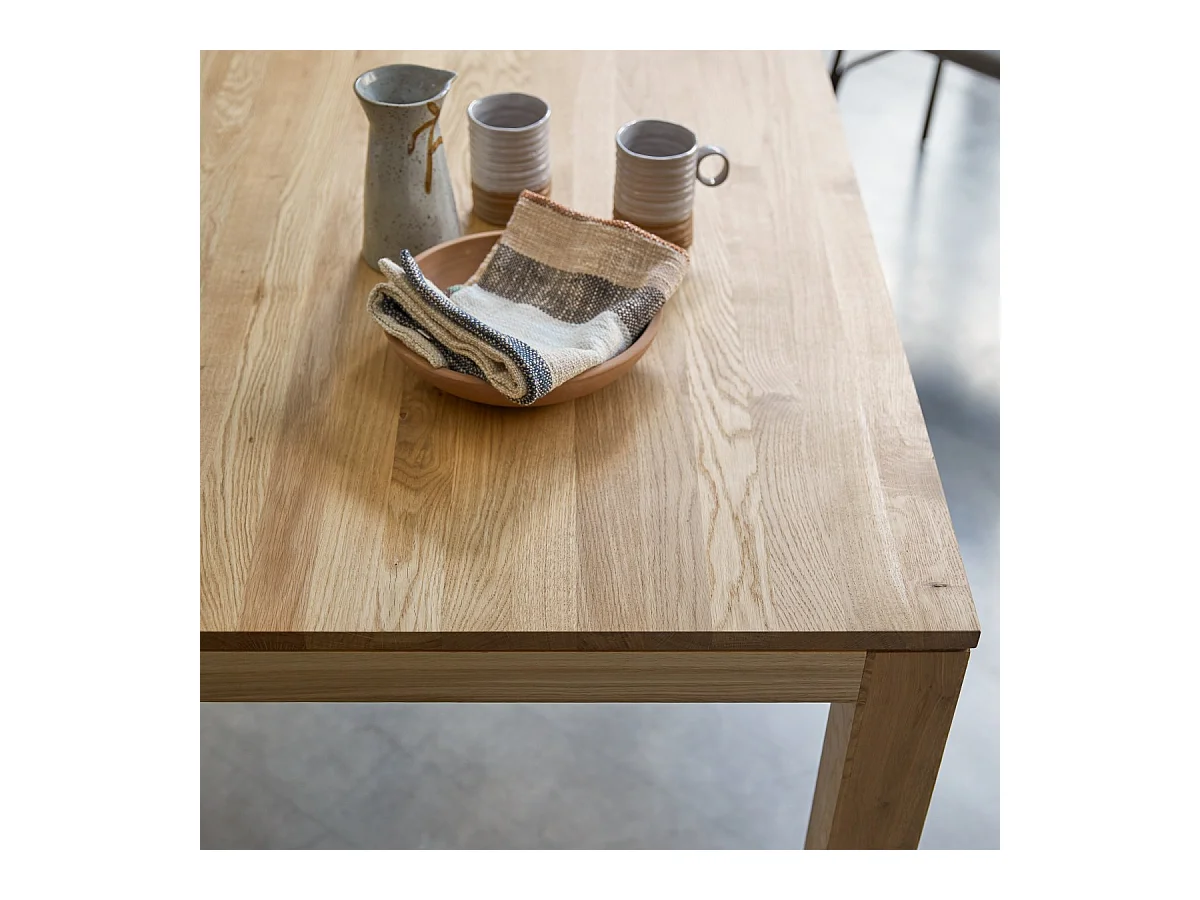 Esstisch Eden aus massiver Eiche 150x75